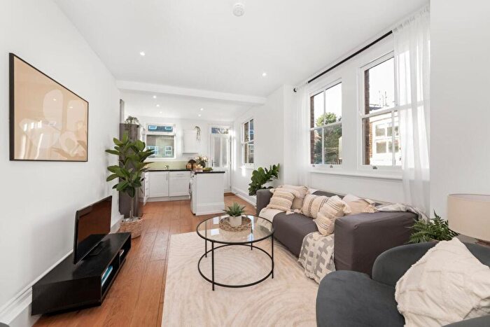 2 Bedroom House For Sale In Copleston Road, East Dulwich, London, SE22