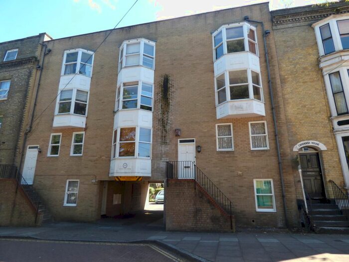 1 Bedroom Flat To Rent In St Swithins Court, Cranbury Place, Southampton, SO14