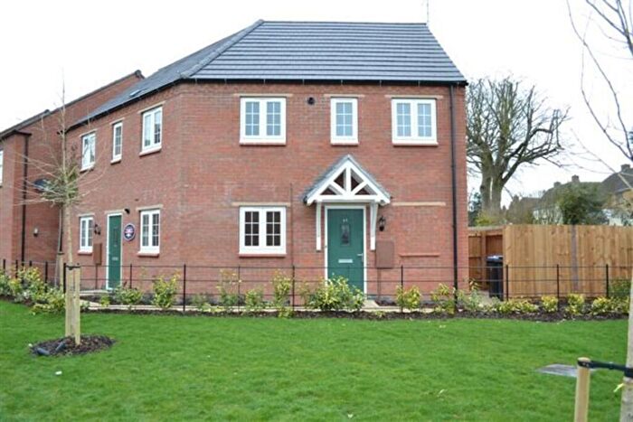 2 Bedroom Flat To Rent In Dairy Way, Leicester, LE8