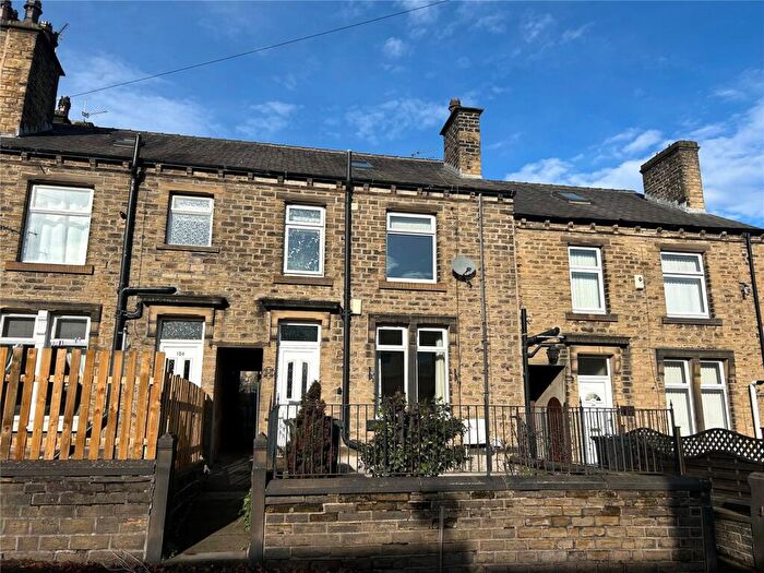 2 Bedroom Terraced House To Rent In Cowlersley Lane, Cowlersley, Huddersfield, West Yorkshire, HD4