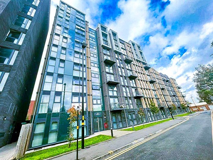 1 Bedroom Apartment For Sale In Arden Gate, Communication Row, Birmingham, B15