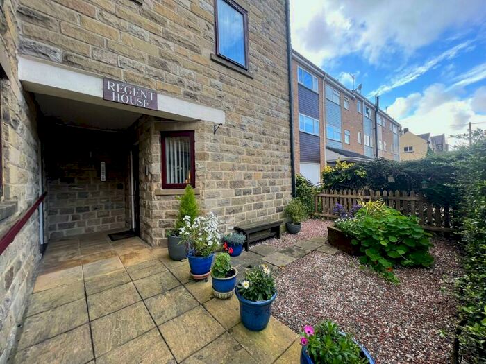 1 Bedroom Flat To Rent In Regent House, Regent Road, Ilkley, West Yorkshire, LS29