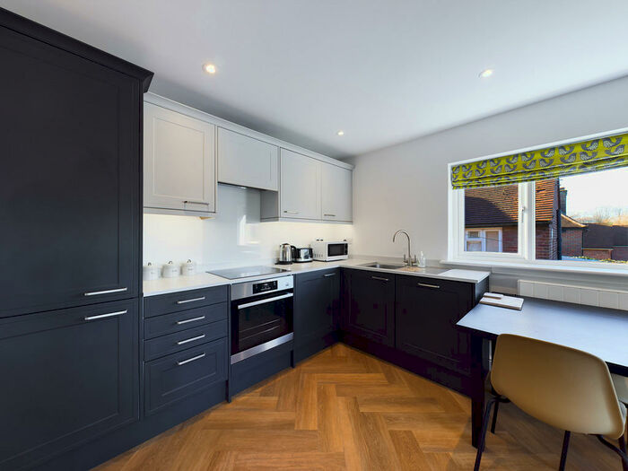 2 Bedroom Apartment To Rent In High Street, Downley, High Wycombe, HP13