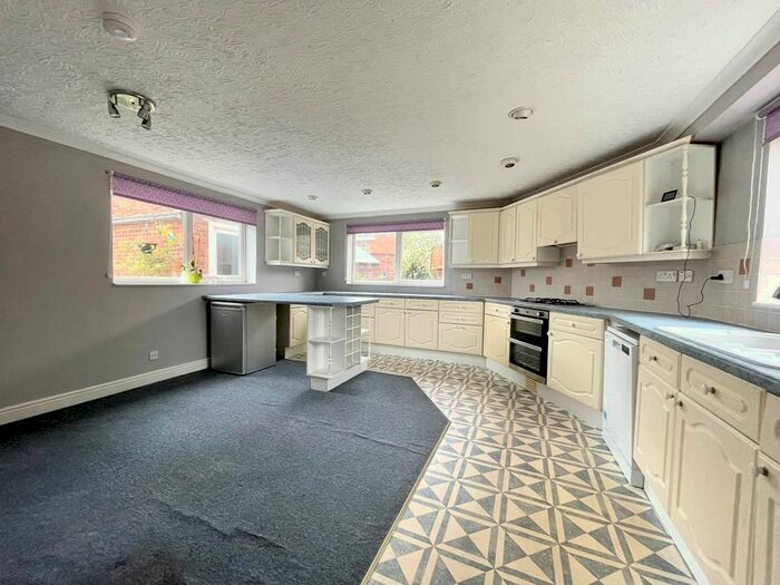 4 Bedroom Property To Rent In Ross Close, Saffron Walden, CB11