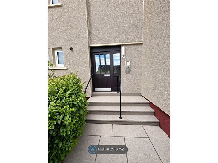 2 Bedroom Flat To Rent In Gogar St, Glasgow, G33
