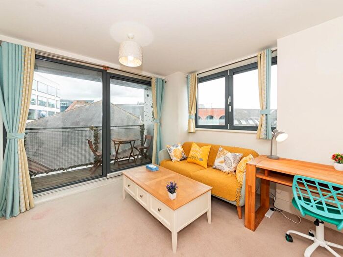 1 Bedroom Flat To Rent In Reading, RG1
