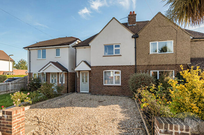 3 Bedroom Semi-Detached House For Sale In Bourne Road, Godalming, Surrey, GU7