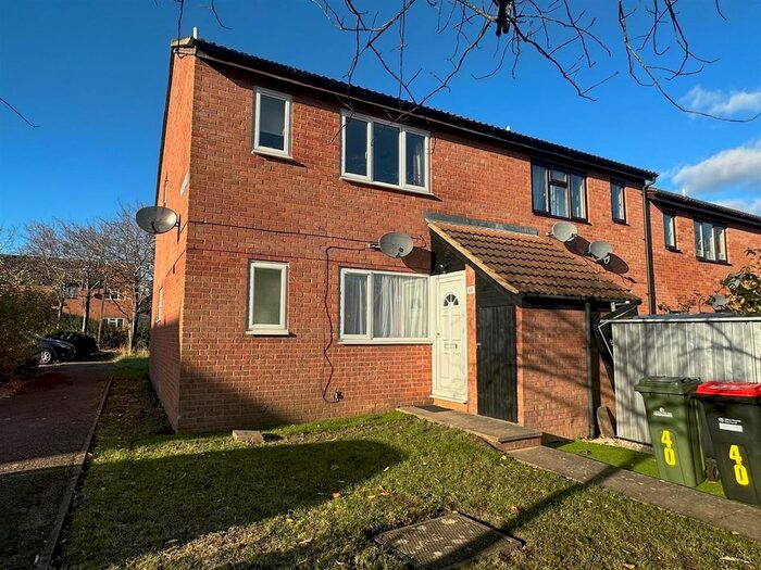 1 Bedroom Maisonette To Rent In Denmead, Two Mile Ash, Milton Keynes, MK8