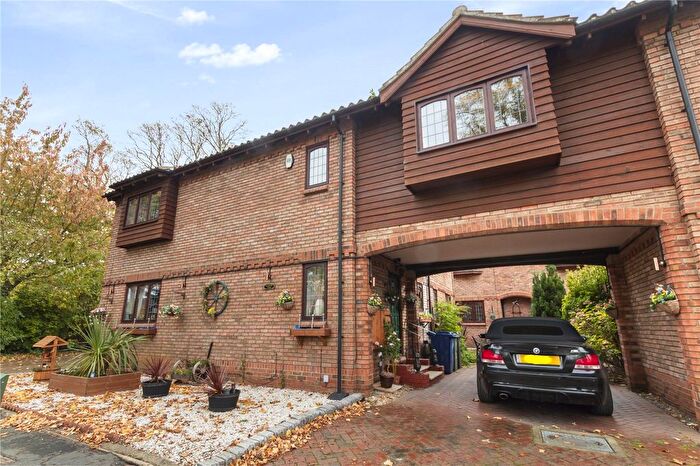 2 Bedroom End Terrace House To Rent In Church Cottages, Station Road, Great Coates, DN37