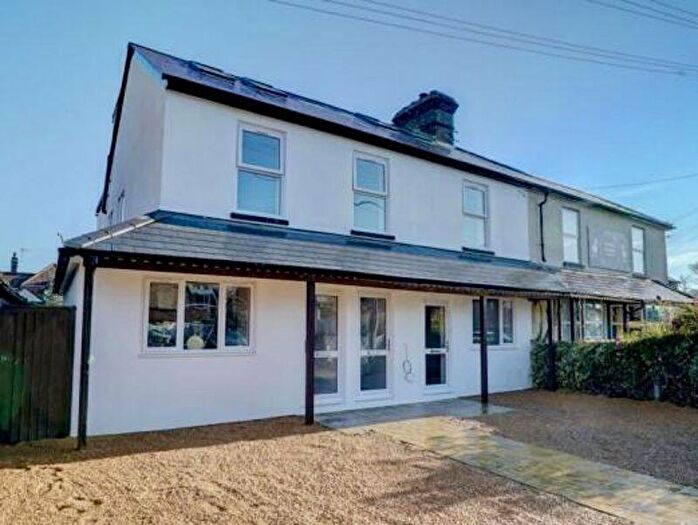 1 Bedroom Flat For Sale In Ground Floor Apartment - Stunning Throughout, HP10