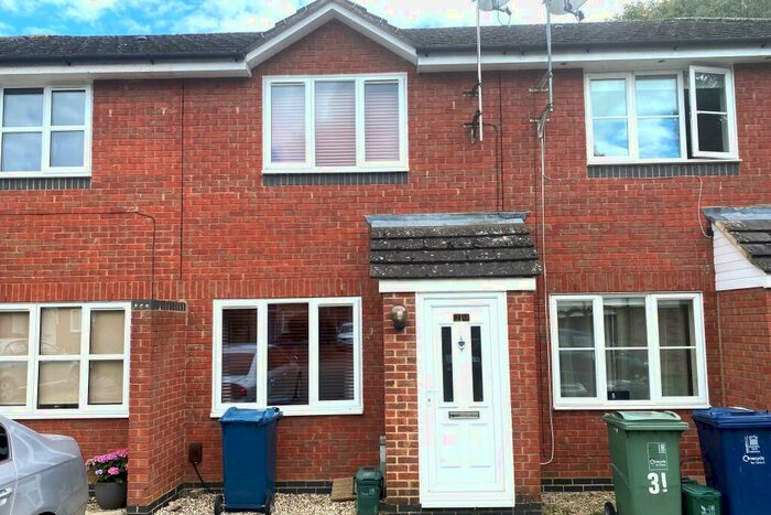 2 Bedroom Terraced House To Rent In Lakefield Road, Littlemore, OX4