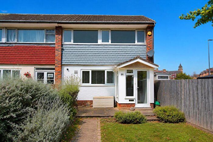 3 Bedroom End Of Terrace House For Sale In Manor Road, Wallington, SM6