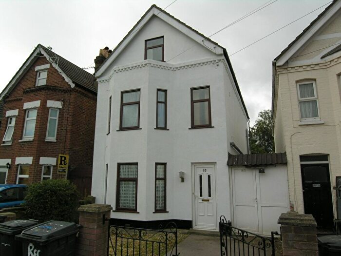 7 Bedroom House To Rent In Bedroom Detached House In Charminster, BH8