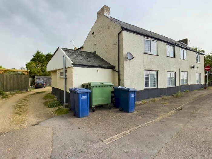 1 Bedroom Flat To Rent In The Drove, Pondersbridge, Huntingdon, PE26