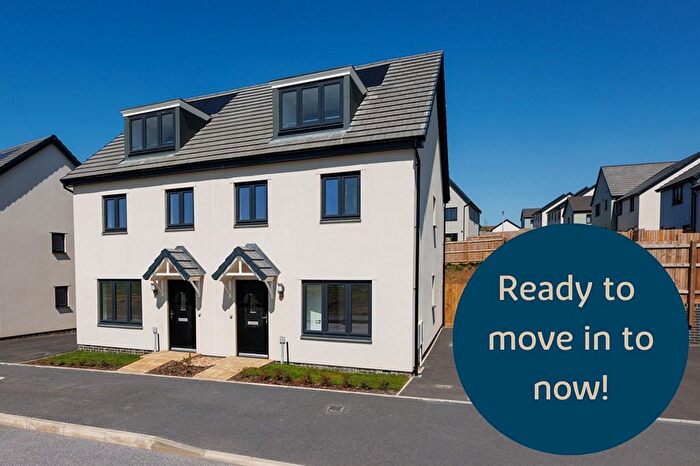 3 Bedroom Town House For Sale In "The Beech" At Bay View Road, Northam, Bideford, EX39