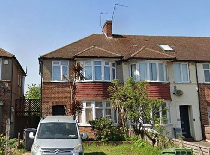 Studio To Rent In Malden Way, New Malden, KT3