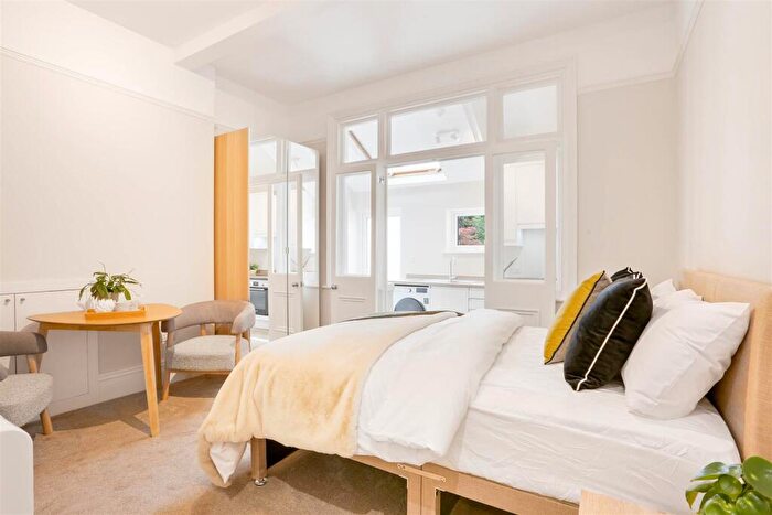 Studio To Rent In Belmont Road, Wallington, SM6