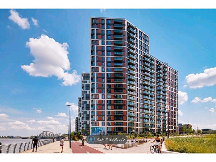 2 Bedroom Flat To Rent In Norton House, London, SE18