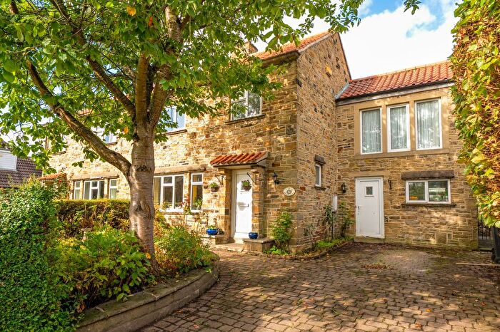 4 Bedroom Semi-Detached House For Sale In Church Hill, North Rigton, LS17