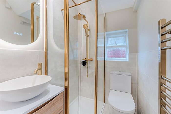 2 Bedroom Semi-Detached House For Sale In Sarrington Road, Corby, NN17