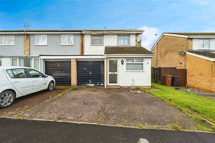 3 Bedroom Semi Detached House For Sale In St. Leonards Close, Scole, Diss, IP21