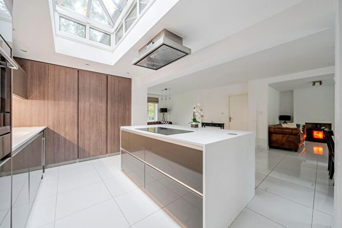 5 Bedroom Detached House For Sale In Tinkerpot Lane, West Kingsdown, TN15