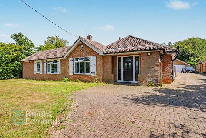 7 Bedroom Detached Bungalow For Sale In Leeds Road, Langley, ME17