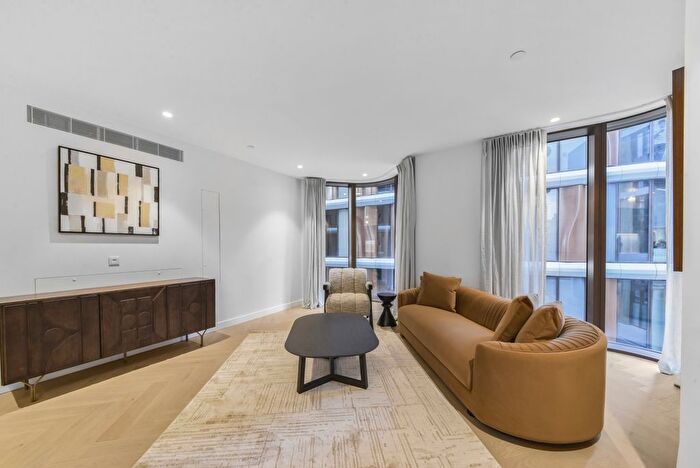 2 Bedroom Flat To Rent In Triptych Bankside, London, SE1