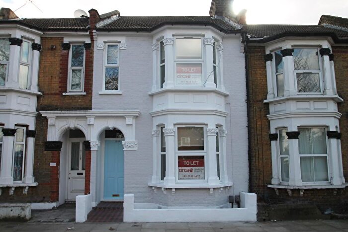 3 Bedroom Terraced House To Rent In Portway, London, E15
