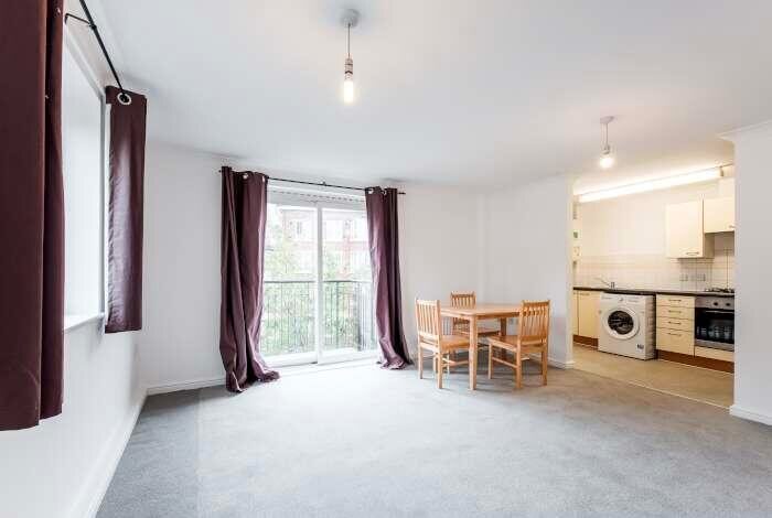 2 Bedroom Flat To Rent In Amhurst Road London, E8