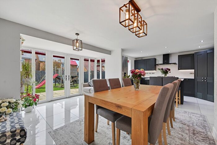 5 Bedroom Detached House For Sale In Arnold Drive, Corby, NN17