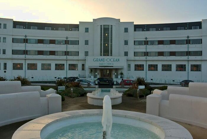 1 Bedroom Flat To Rent In Suez Way, Saltdean, Brighton, BN2