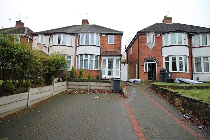 3 Bedroom Semi Detached House For Sale In Camp Lane, Handsworth, Bimingham, B21