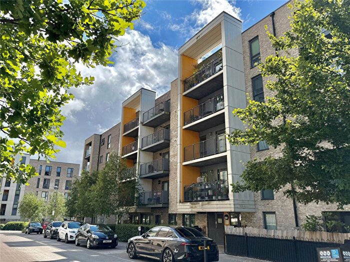 2 Bedroom Flat To Rent In Courier Court, Colindale, NW9