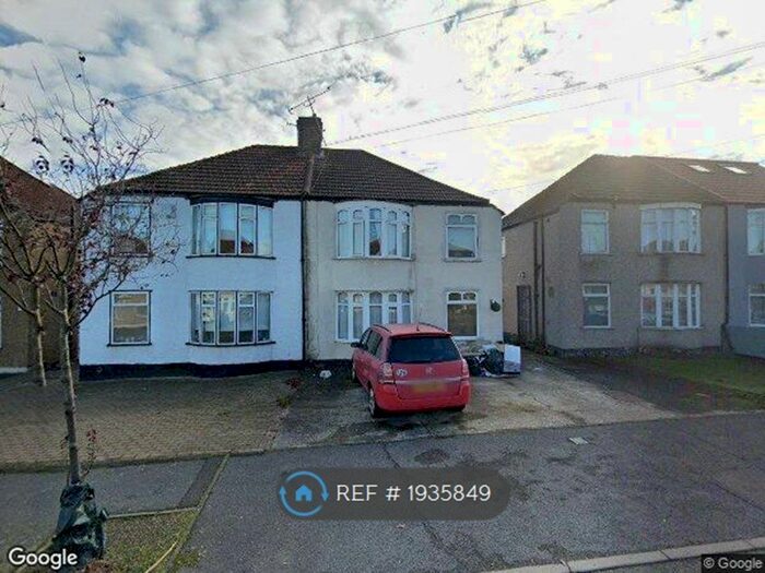3 Bedroom Semi-Detached House To Rent In Exeter Road, Welling, DA16