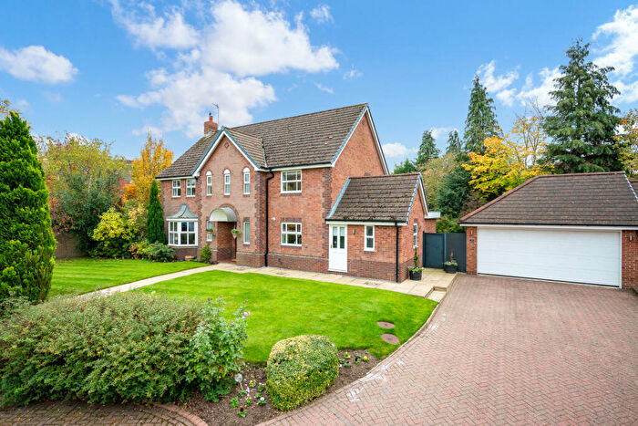 4 Bedroom Detached House For Sale In York Crescent, Wilmslow, Cheshire, SK9