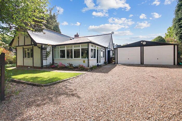 2 Bedroom Detached Bungalow For Sale In Felcourt Road, East Grinstead, West Sussex, RH19