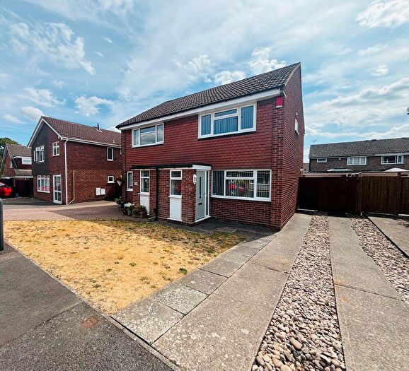 2 Bedroom Semi-Detached House For Sale In Barford Close, Sutton Coldfield, B76