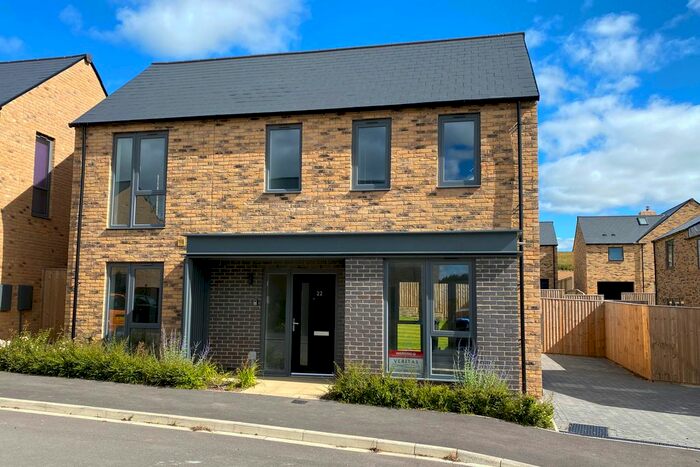 3 Bedroom Detached House To Rent In Fewston Drive, Harrogate, HG3