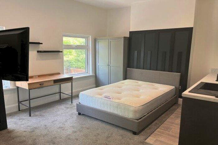 Studio To Rent In Room, Main Street, Nottingham, NG16