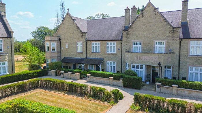 4 Bedroom Property For Sale In Manor Gardens Haseley Manor, Warwick, CV35