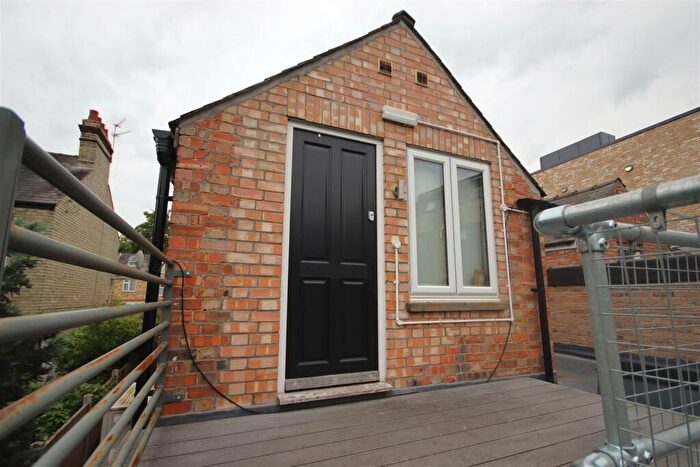 1 Bedroom Flat To Rent In Milton Road, Cambridge, CB4