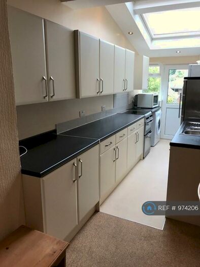 6 Bedroom End Of Terrace House To Rent In Monksdale Road, Bath, BA2