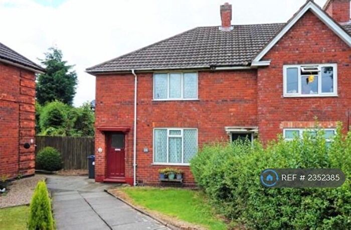 3 Bedroom Semi-Detached House To Rent In Cooksey Lane, Birmingham, B44
