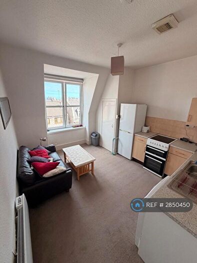 1 Bedroom Flat To Rent In Bedford Place, Aberdeen, AB24