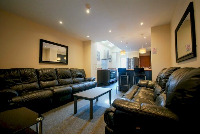 6 Bedroom Terraced House To Rent In Arley Road, Selly Oak - Student Property, B29