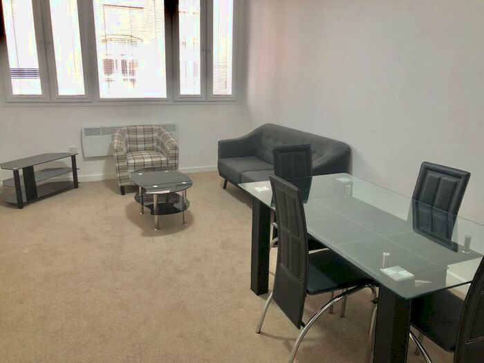 2 Bedroom Apartment To Rent In Hounds Gate House, Nottingham, NG1