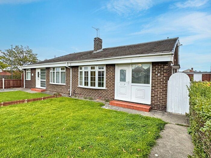 2 Bedroom Semi-Detached Bungalow For Sale In Hedworth Lane, Jarrow, Tyne And Wear, NE32