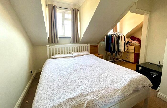 1 Bedroom House To Rent In Chapel Lane, Farnborough, Hampshire, GU14