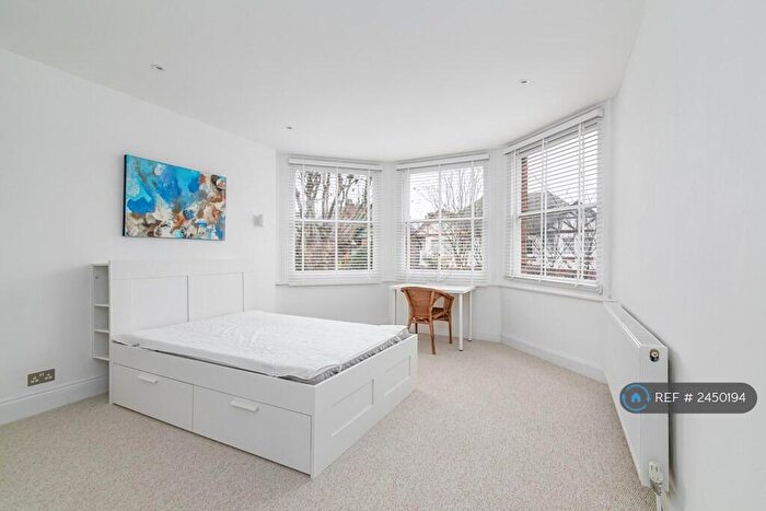 2 Bedroom Flat To Rent In Dartmouth Road, London, NW2